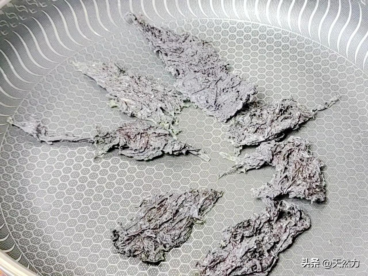 紫菜蛋花汤的做法(口感滑嫩，鲜美无比)